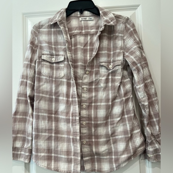 XS OLD NAVY Cream and light brown/light purple plaid flannel - Picture 4 of 6